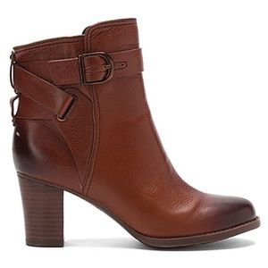 Clarks Jolissa Topaz Active Air Brown boots